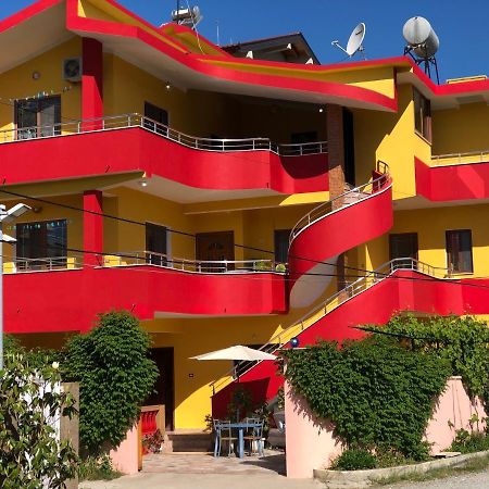 Guest House Murati ดูร์เรส ภายนอก รูปภาพ
