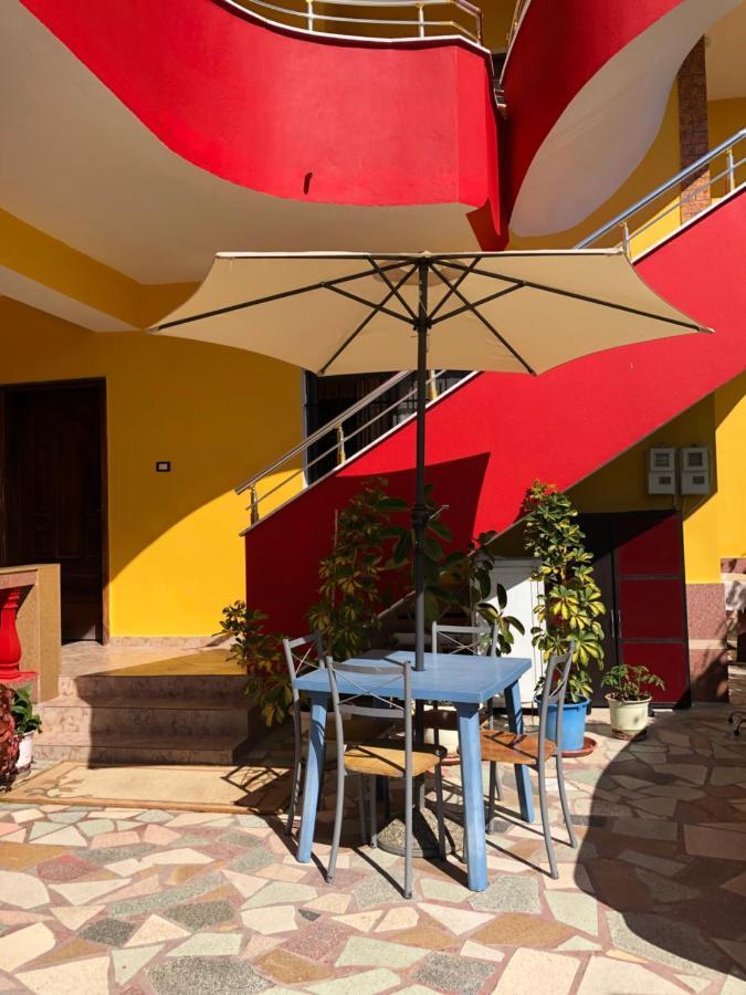 Guest House Murati ดูร์เรส ภายนอก รูปภาพ